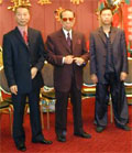Lam Cho with his sons Lam Chun Fai and Lam Chun Sing